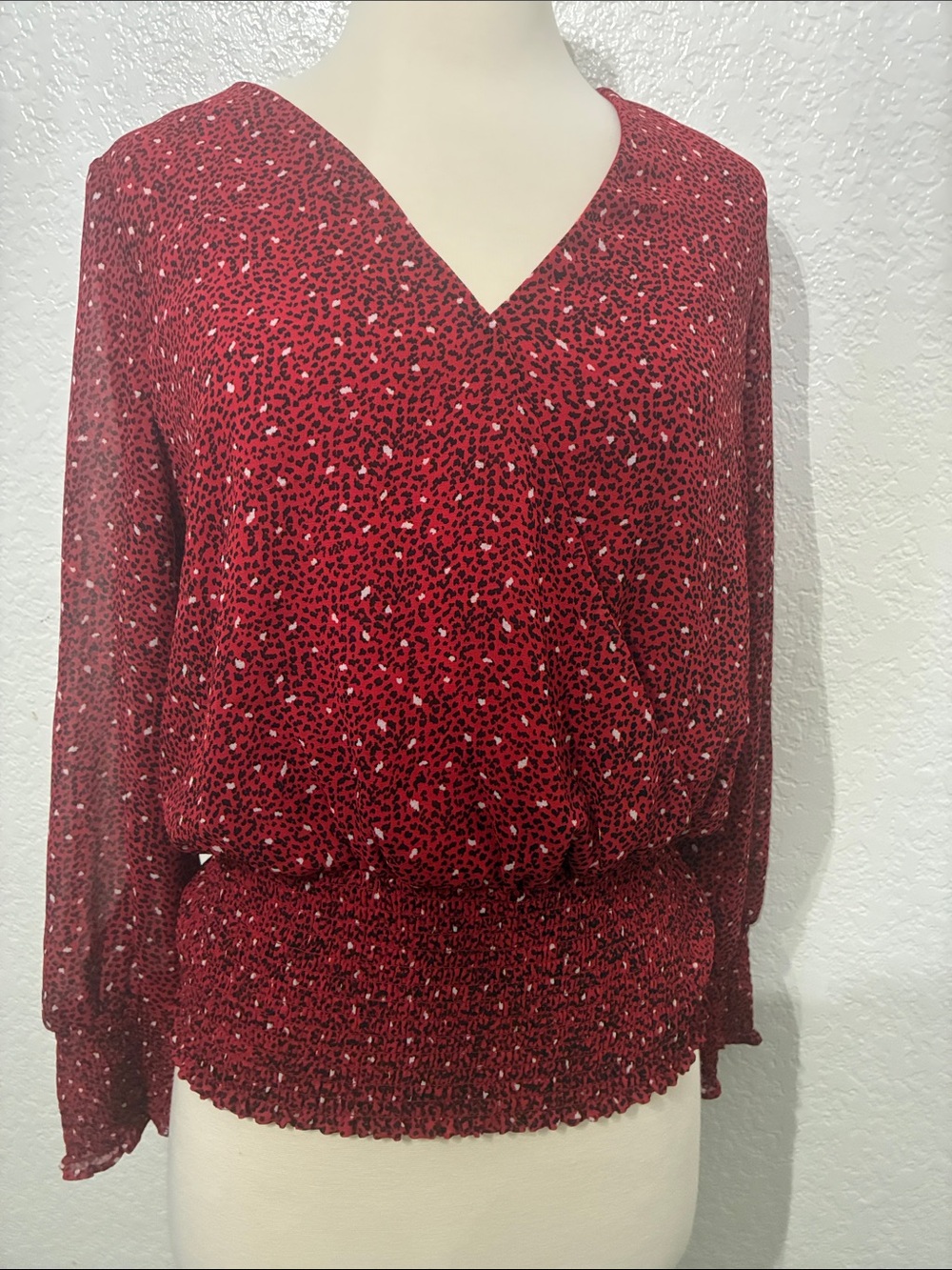 meraki Red Ditsy Print V-Neck Blouson Top